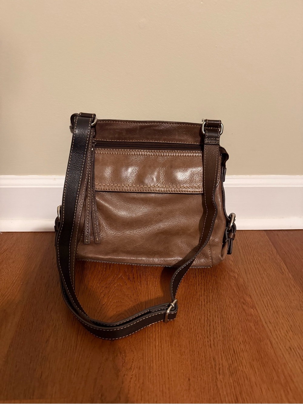 VTG Fossil Brown Leather Crossbody Purse Organizer Wallet Bag Zip Pockets